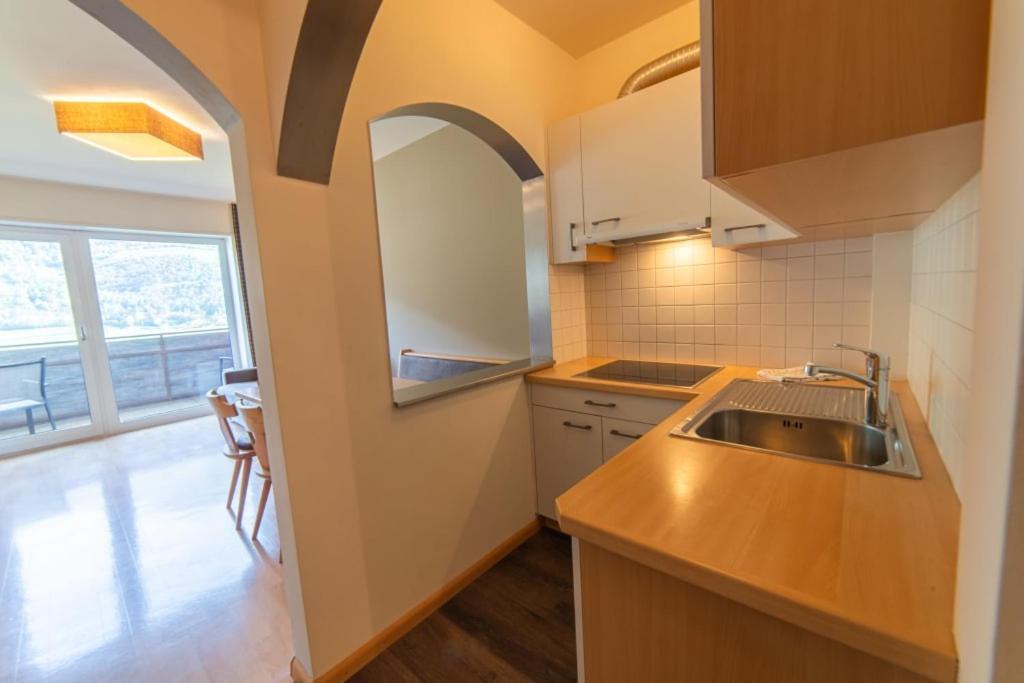 Residence Sardis Кастельбелло Экстерьер фото